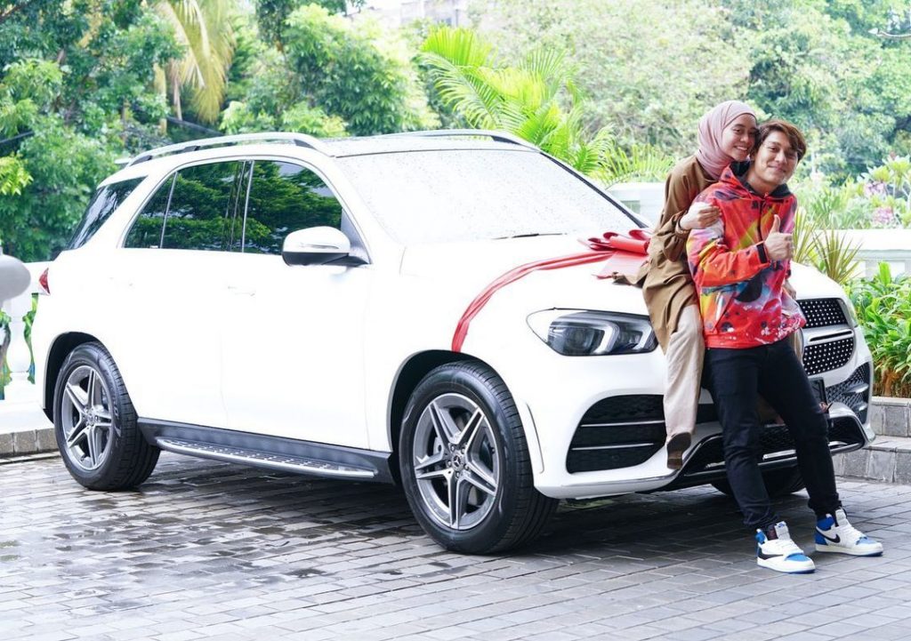 lesti kejora dan rizky billar sudah menikah