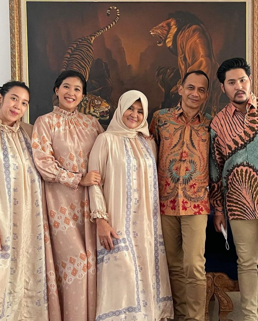 olivia zalianty dan suami menikah