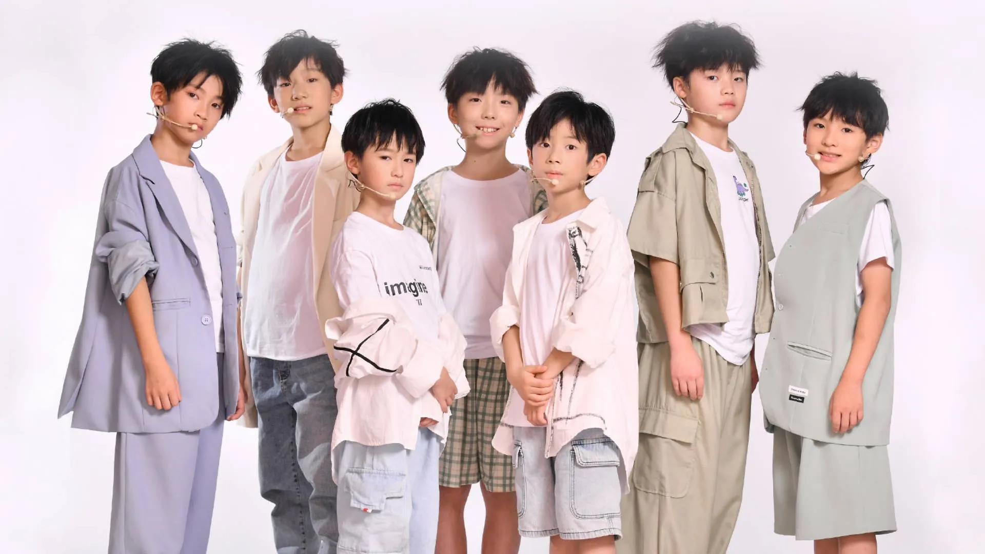 Kalahkan Solia, Boy Band China Ini Bubar Setelah Tiga Hari Debut