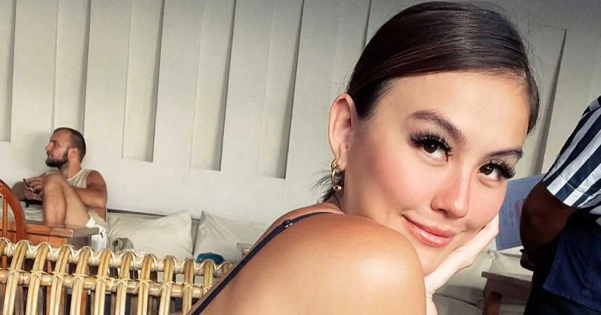 Jarang Terekspos, Wajah Ibunda Agnez Mo Bikin Salah Fokus