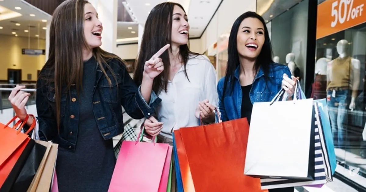 4 Zodiak Paling Suka Belanja. Check Out Melulu, Kapan Nabungnya?