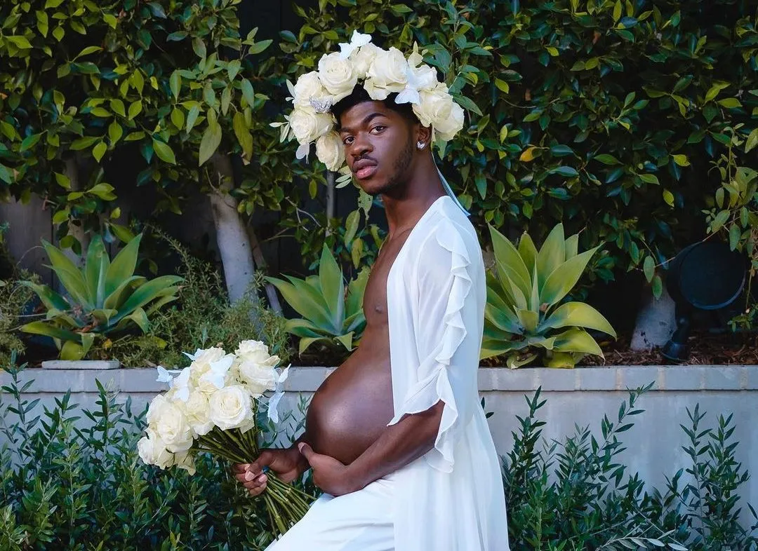 Setelah Sepatu Setan, Rapper Lil Nas X Bikin Heboh soal Kehamilan. Ujungnya Dianggap Pelecehan!
