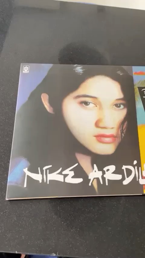album matahariku nike ardilla dirilis kembali