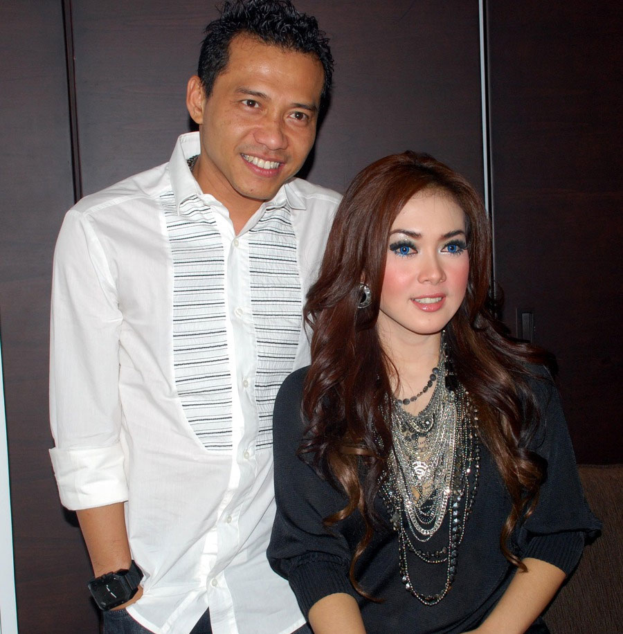 anang-hermansyah-dan-syahrini