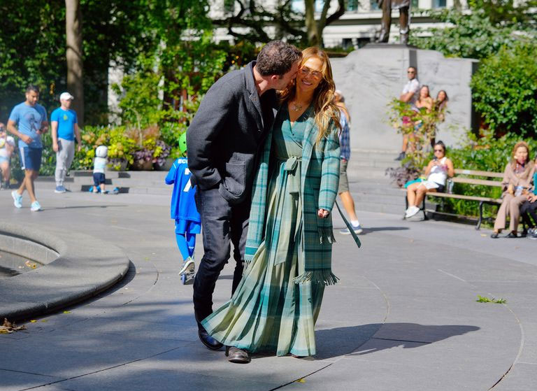 ben-affleck-dan-jennifer-lopez-di-central-park