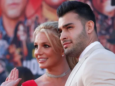 britney spears dilamar sam asghari tunangan pacar brondonn