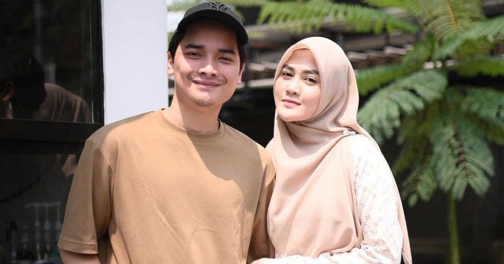istri-alvin-faiz-hamil