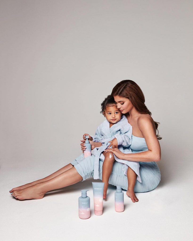 jenis kelamin bayi kylie jenner