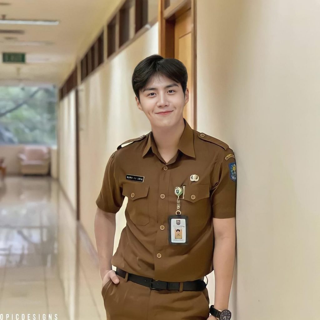 kim seon ho PNS foto editan edit seragam indonesia profesi idol artis korea viral