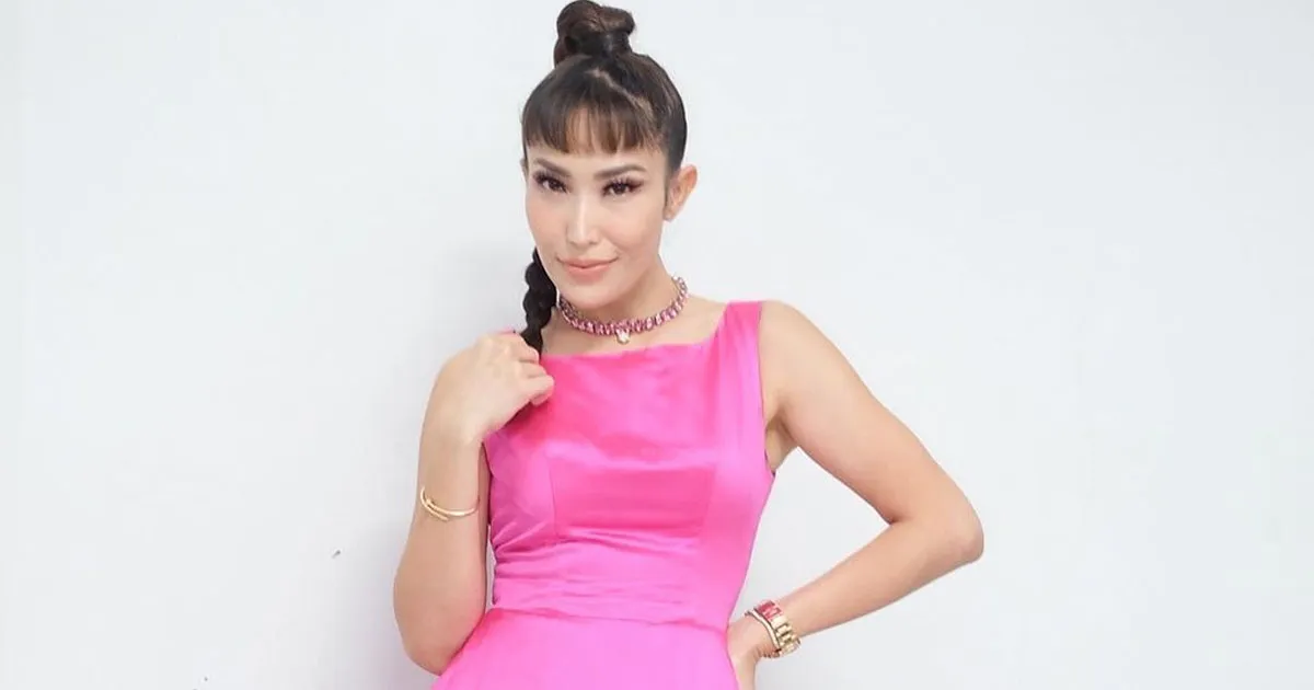 Yuk, Intip Rumah Baru Ayu Dewi yang Megah Bak Istana!