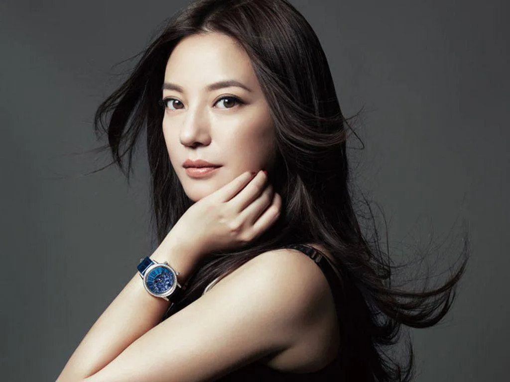 Selain Vicki Zhao, 4 Artis ini  Juga Terancam ’Hilang’ di China