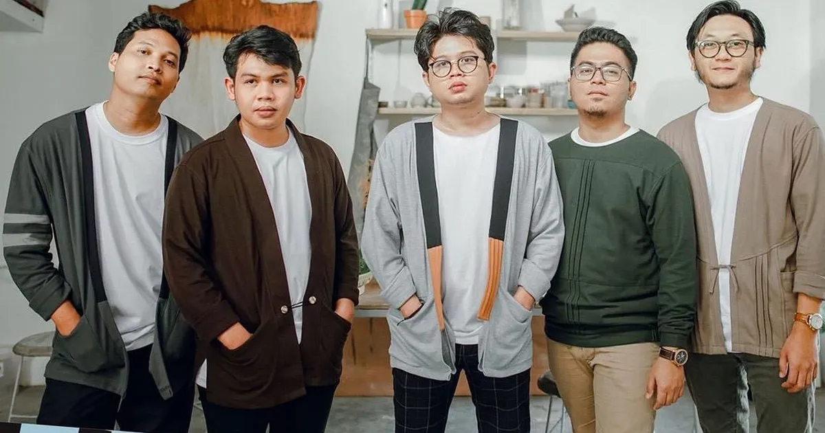 Viral di TikTok, Album Juicy Luicy Terjual 600 Ribu Keping
