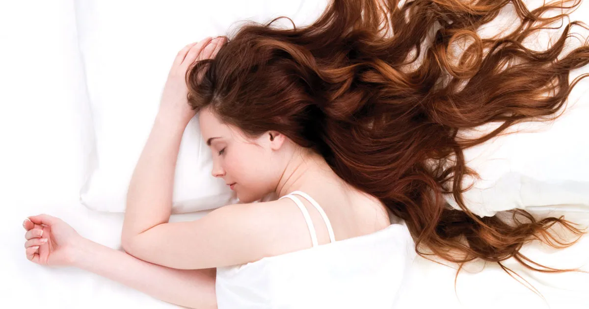 8 Ritual Sebelum Tidur Agar Rambutmu Nggak Rusak
