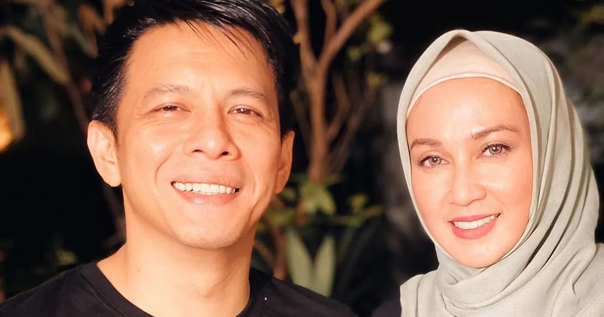 Akhirnya Ariel Noah Ungkap Status Hubungannya dengan Dina Lorenza