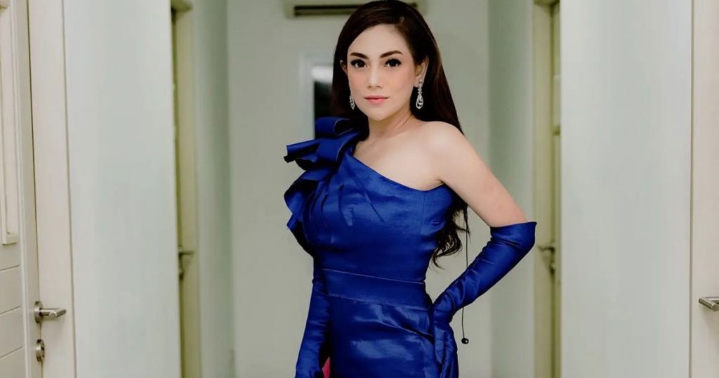ibunda-celine-evangelista