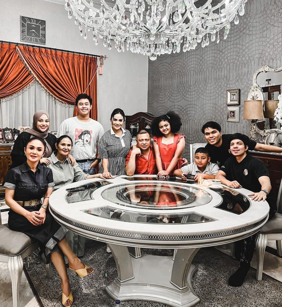 krisdayanti raul lemos bertemu aurel hermansyah