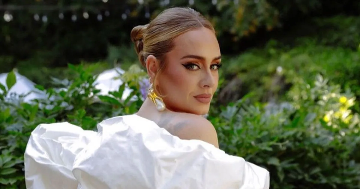 Yuk Galau Bareng! Ini Lirik Lagu Easy on Me – Adele