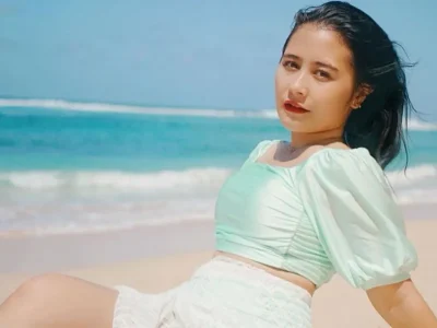 prilly-latuconsina-tabloid-nyata-cinta-beda-agama-bryan-domani