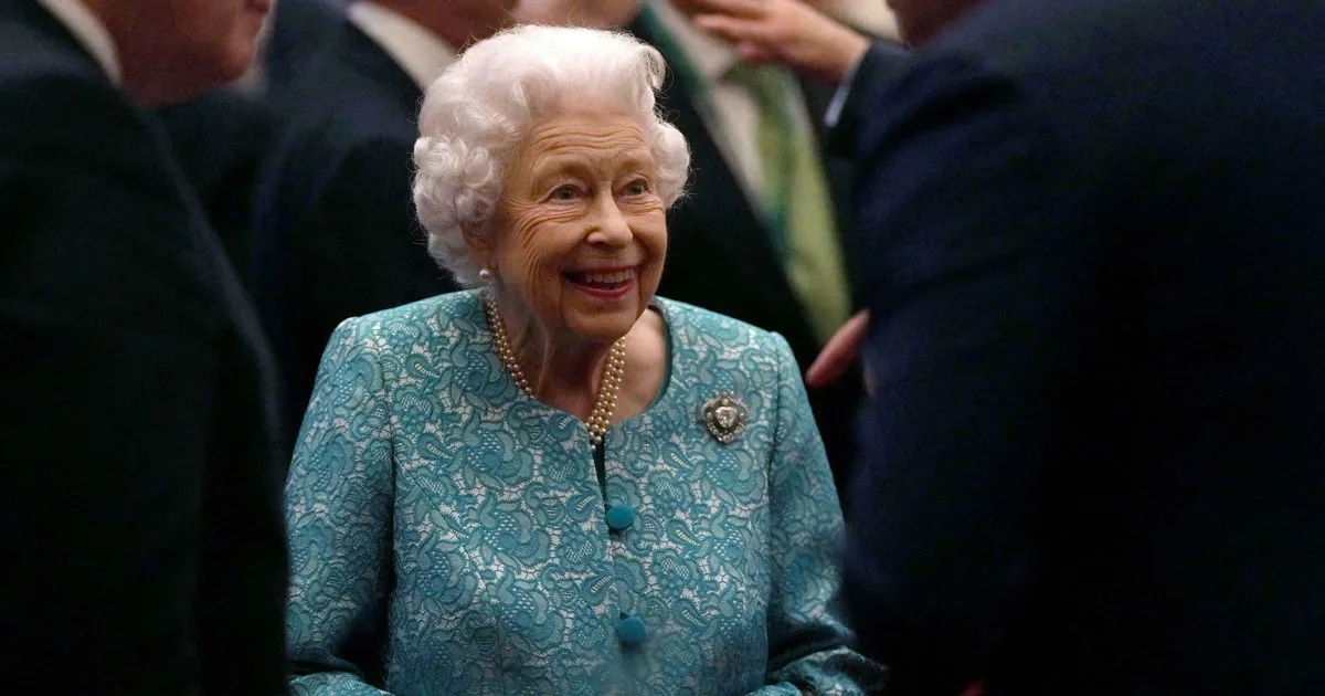 Ratu Elizabeth Dilarikan ke Rumah Sakit yang Sama dengan Pangeran Philip