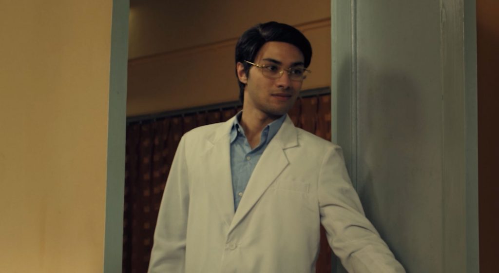 refal-hady-sebagai-dokter-jati-di-film-detak-tarian-lengger-maut