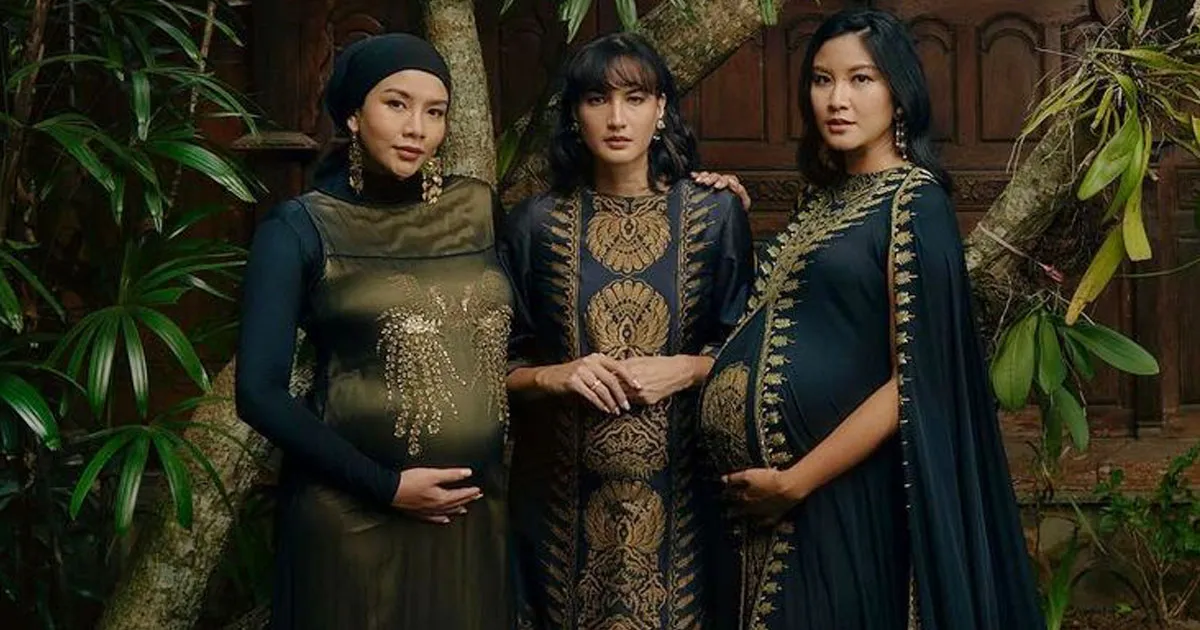 Adu Gaya Maternity Shoot 3 Puteri Indonesia, Nadine, Zivanna dan Dea. Siapa Paling Menawan?