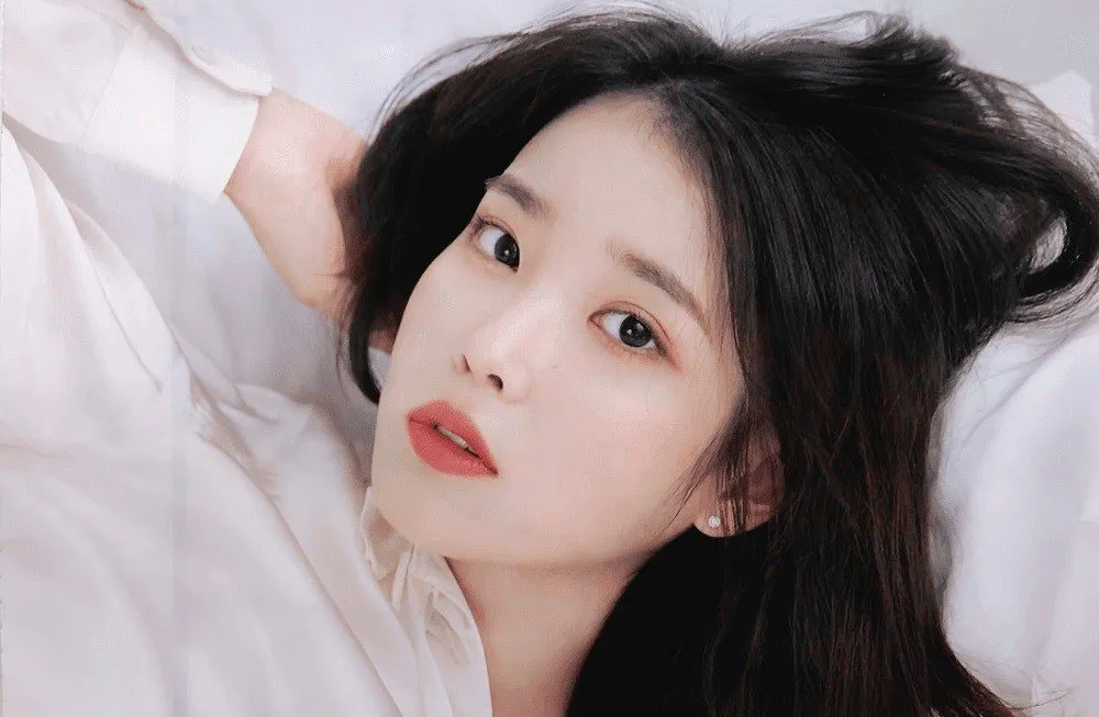 Bikin Khawatir! IU Jalani Tes COVID-19 Usai hadiri Pernikahan Lee Ji Hoon. Bagaimana Hasilnya?