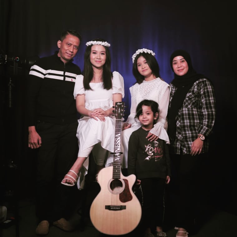 adik vanessa angel merilis rilis lagu baru kontroversi setelah meninggal dunia