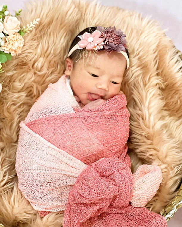 foto-anak-caesar-hito-baby-bible-dan-felicya-angelista-Graziella-Bible-Emmanuela