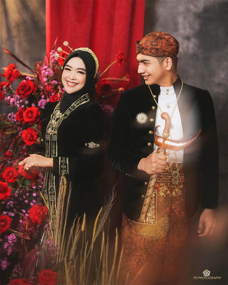 foto-prewed-ria-ricis-dan-teuku-ryan-menikah-hari-ini