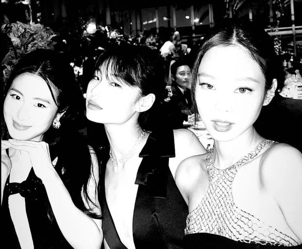jennie-blackpink-dan-joanna-chun,-pacar-v-bts
