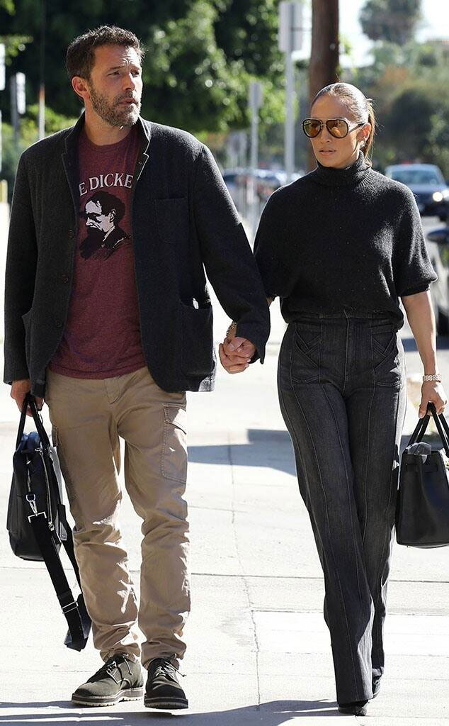jennifer-lopez-dan-ben-affleck-merayakan-thanksgiving-bersama