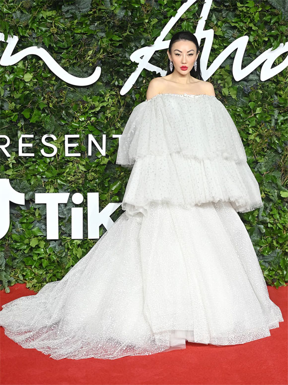 jessica-wang-the-fashion-awards-2021