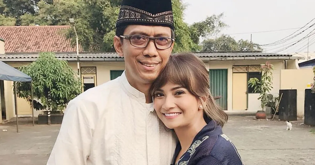 Deretan Kontroversi Ayah Vanessa Angel. Dari Soal Warisan Hingga Luncurkan Single