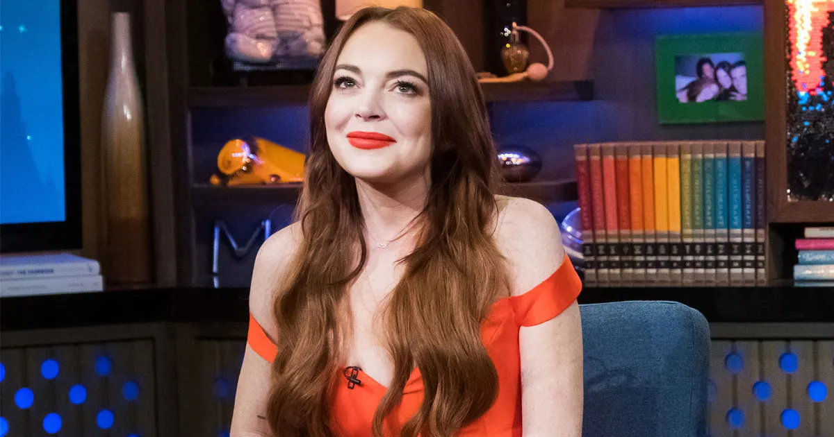Lindsay Lohan Resmi Tunangan. Harganya Cincinnya Setara Rumah Mewah Lho!