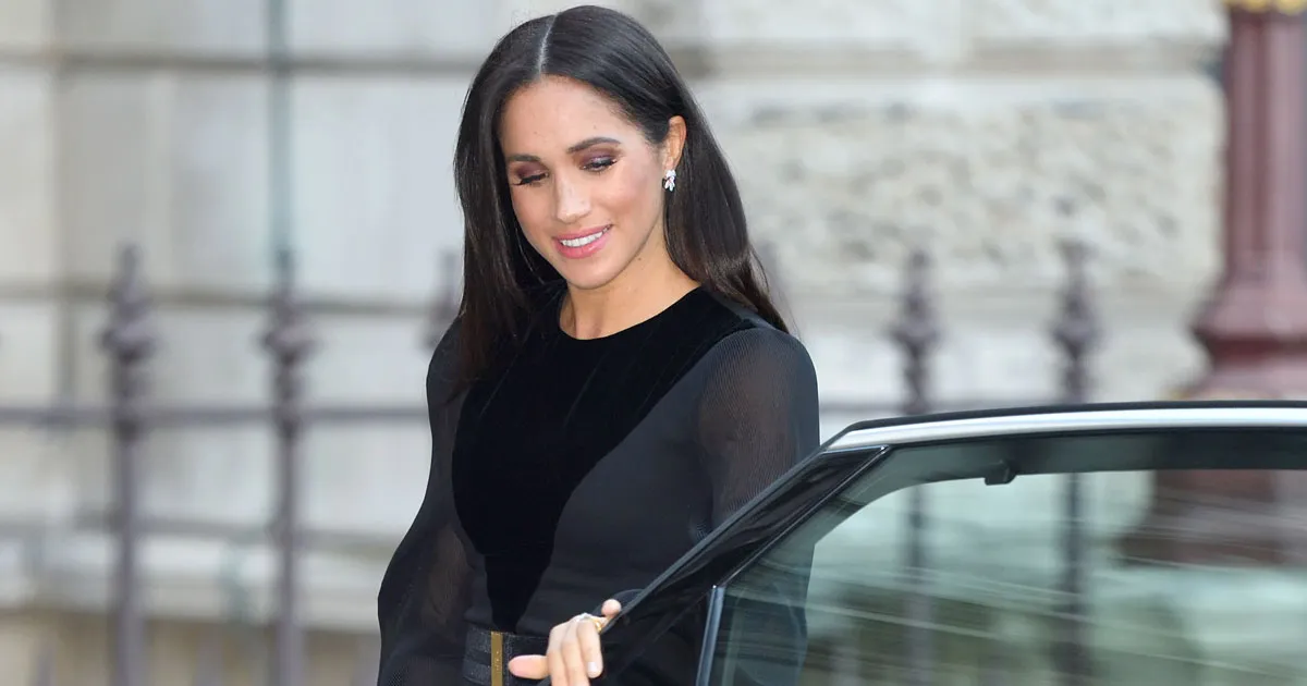 Miris! Meghan Markle Ungkap Derita Sebelum Jadi Terkenal. Harus Merangkak di Dalam Mobil Tua