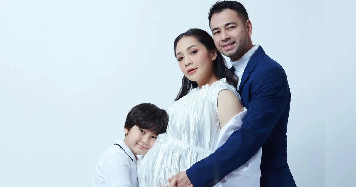 Nagita Slavina Melahirkan, Yuk Intip Foto Bayinya yang Menggemaskan!