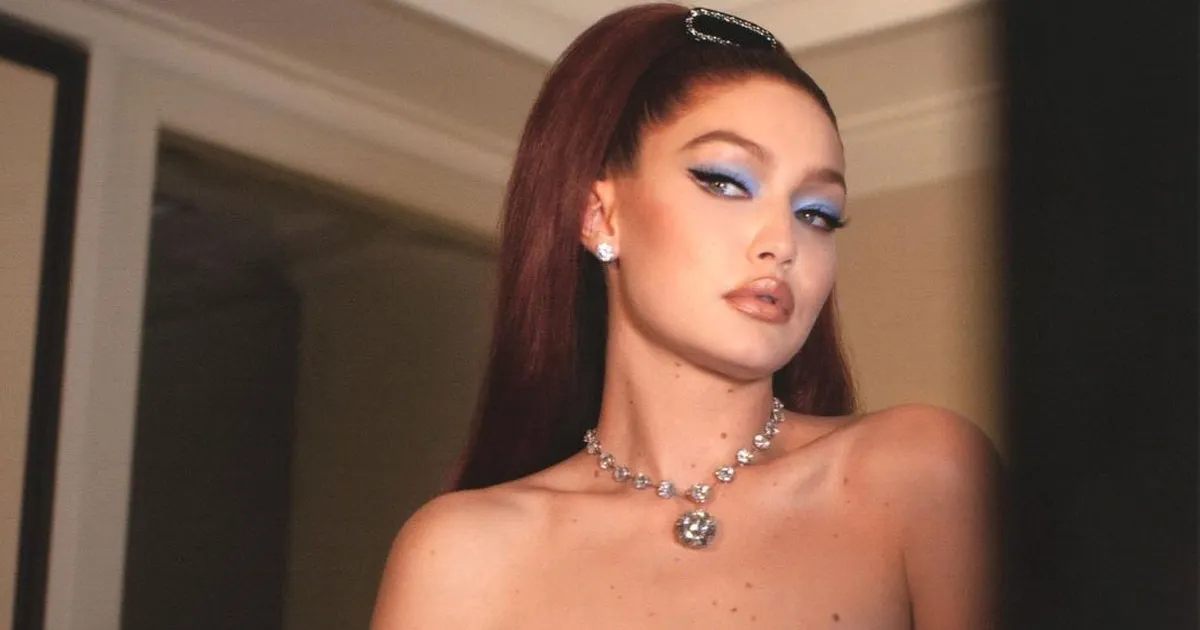 Penampilan Perdana Gigi Hadid Pasca Putus dari Zayn Malik. Beda Banget!