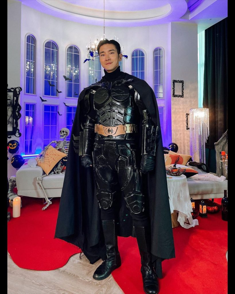 siwon-super-junior-sebagai-batman