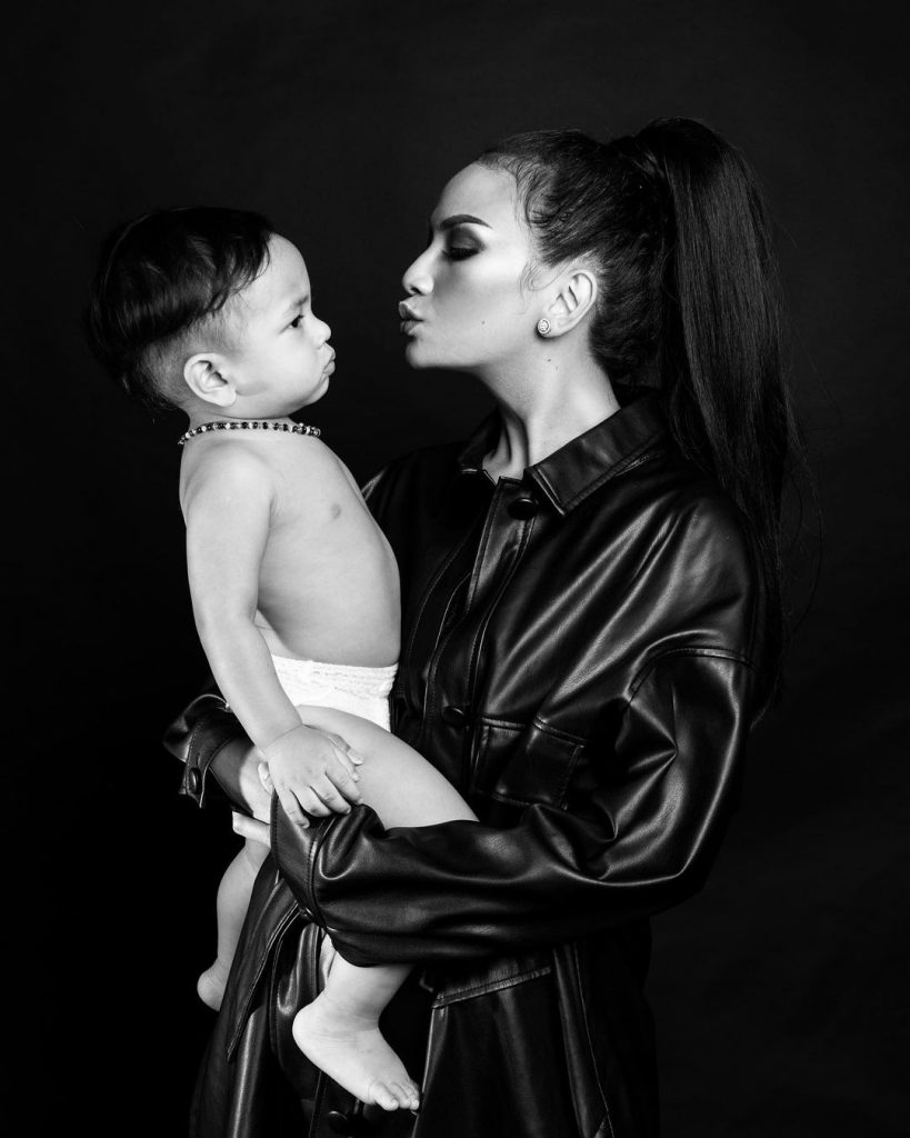 vanessa angel dan baby gala sky