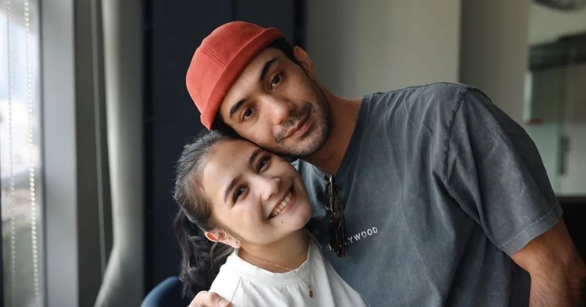 Prilly Latuconsina Nangis Kejer Gara-Gara Pelakor
