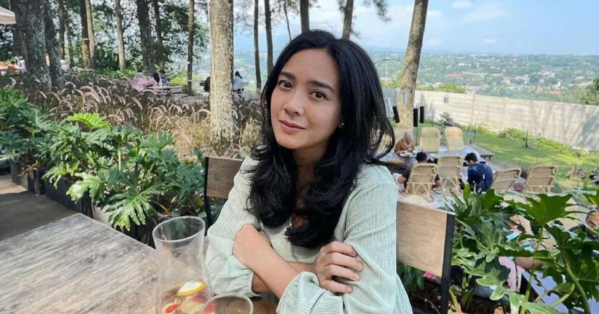 12 Tahun Menikah, Dea Ananda Akhirnya Hamil!