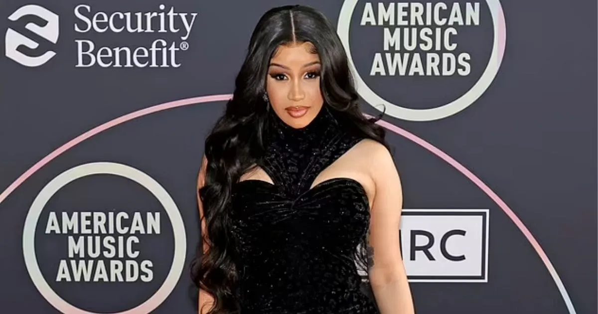 Disebut Berhati Malaikat, Cardi B Biayai Pemakaman Korban Kebakaran Hebat di New York