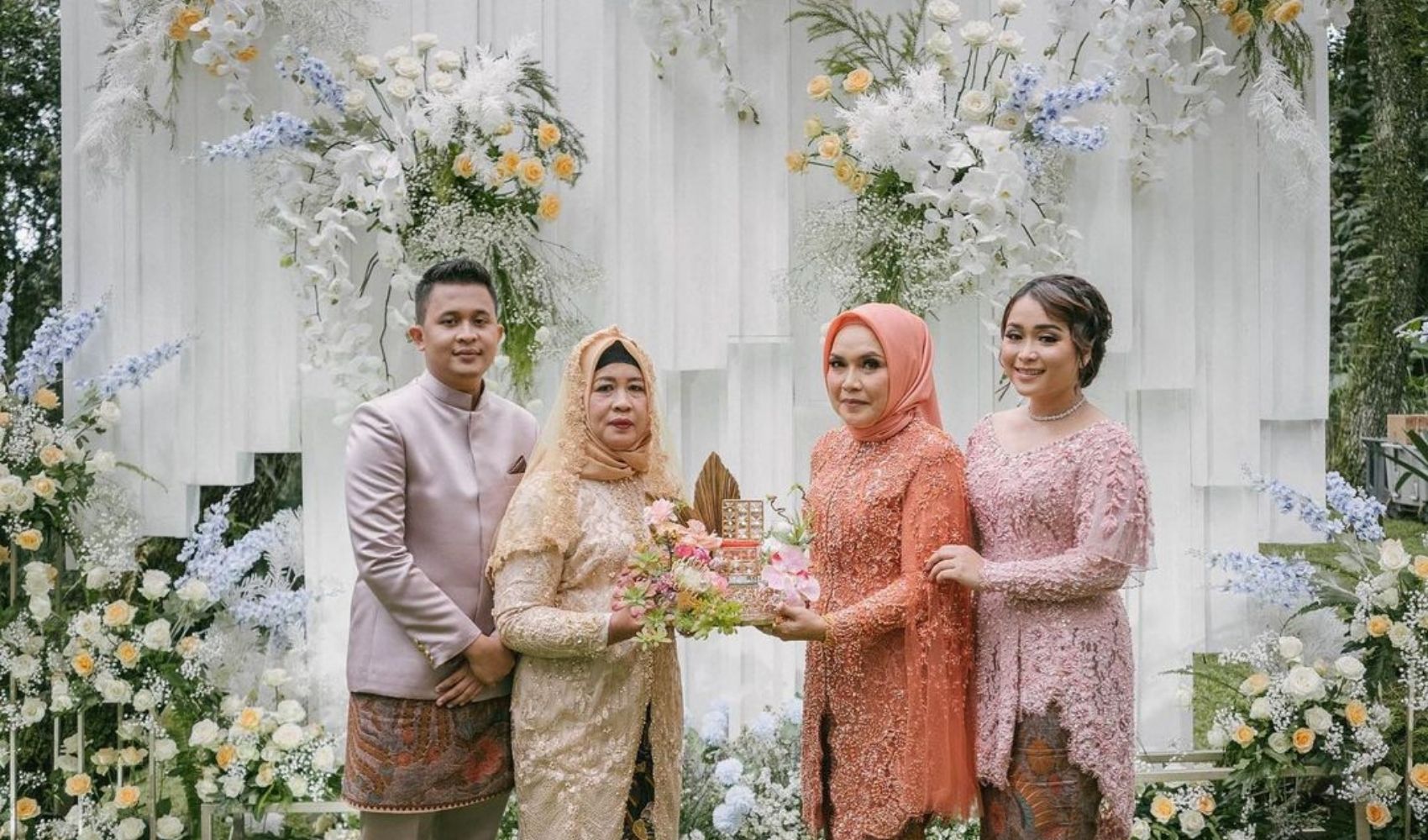 ibu nanda dan umi kalsum