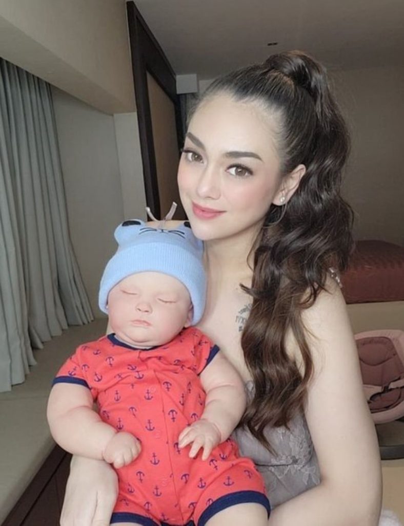 boneka celine evangelista