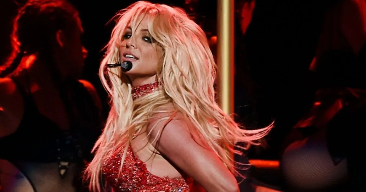 Britney Spears Telanjang Lagi. Rayakan Kebebasan Atau Kebablasan?