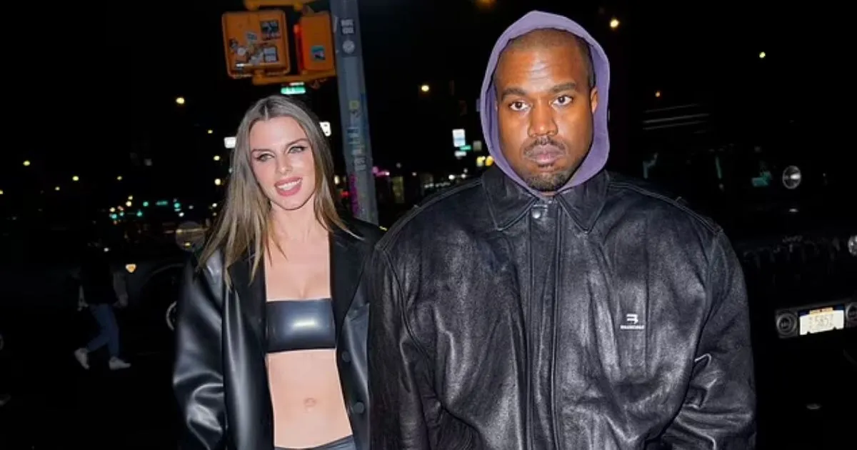 Bucinnya Kebangetan! Kanye West Beri Hadiah Tas Mewah untuk Julia Fox dan Teman-Temannya