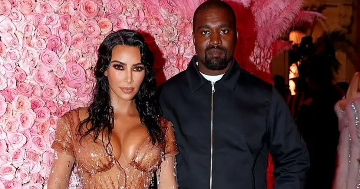Kim Kardashian Akhirnya Unfollow Kanye West