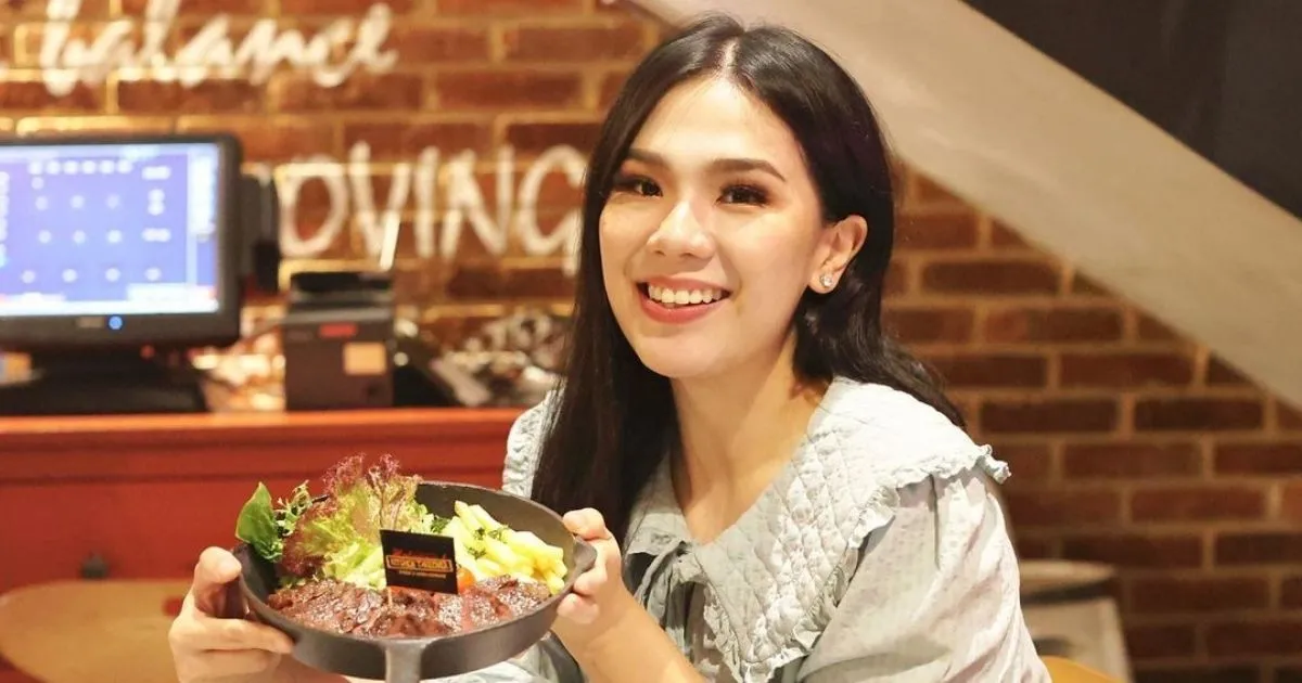 Viral Pisau Chef Devina Hermawan Rp 42 Juta. Tajemnya Ngalahin Mulut Tetangga!