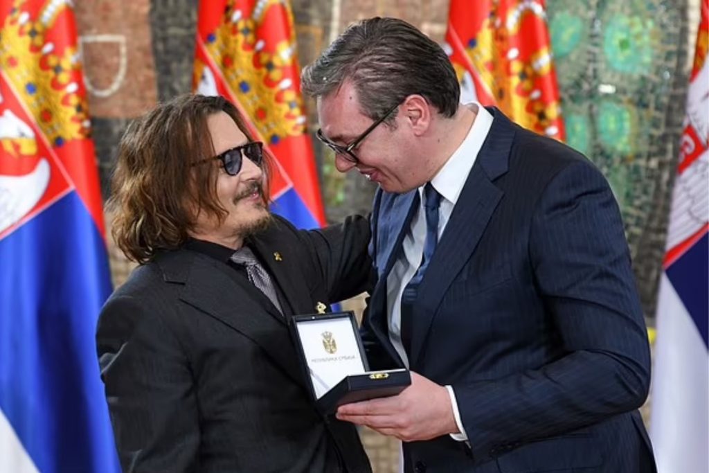 gold-medal-of-merit