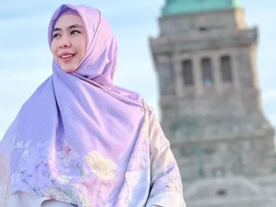 oki setiana dewi